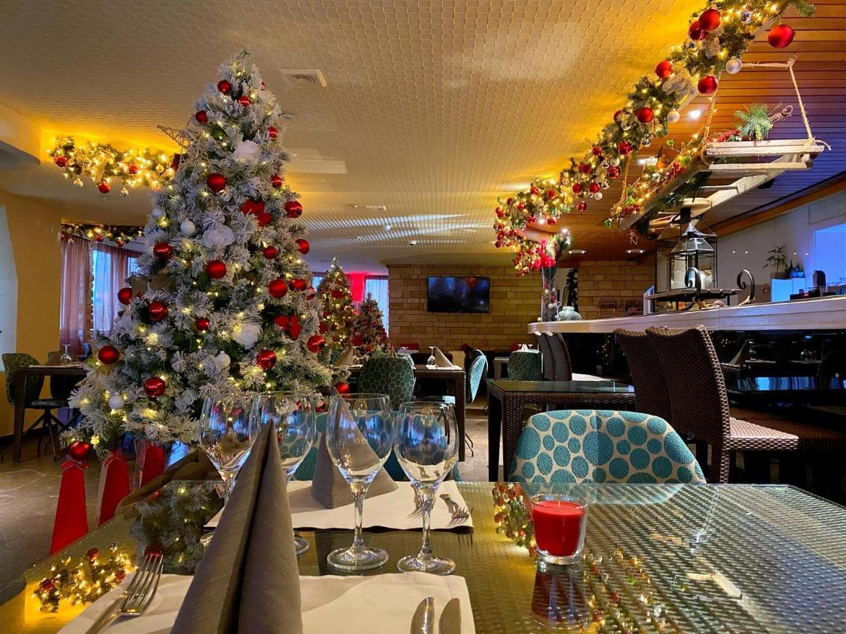 Hotel Restaurant La Porte D'Octodure Martigny Εξωτερικό φωτογραφία